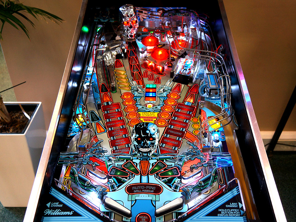 Terminator 2 Pinball Machine For Sale UK